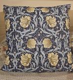 William Morris Pimpernel exclusieve, gevoerde kussens, set