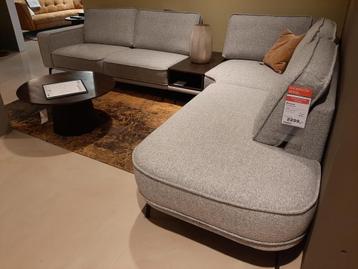 Hoekbank Brisana grijs rechts **SHOWROOMMODEL** beschikbaar voor biedingen