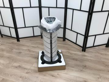 Luxe Beautytoren met loupe, vapozone, beschikbaar voor biedingen