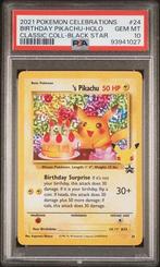 2021 Pokemon Celebrations - Birthday Pikachu #24 - PSA 10, Hobby en Vrije tijd, Verzamelkaartspellen | Pokémon, Verzenden, Nieuw