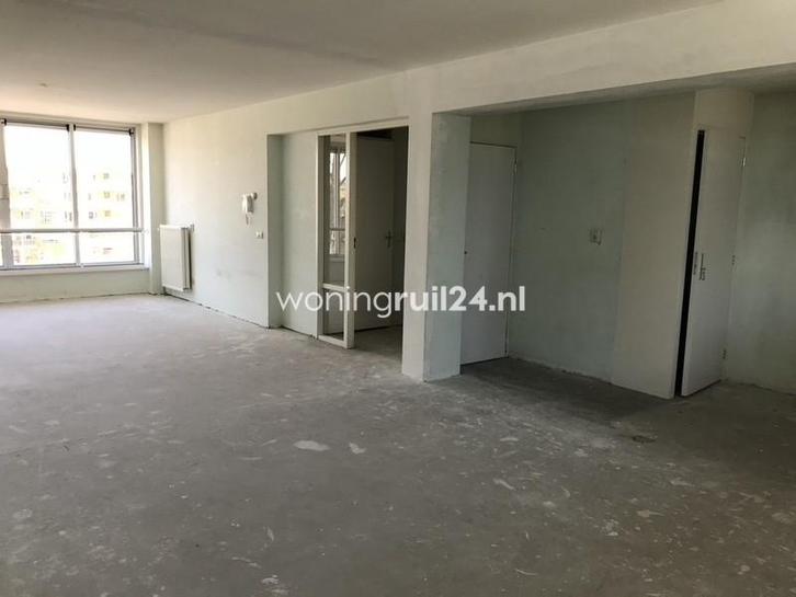 Woningruil - De Leeuw van Vlaanderenstraat 34C - 3 kamers, Huizen en Kamers, Woningruil, Amsterdam