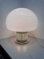 Lumenform - Studio Tetrarch - Tafellamp - paola - Opaline