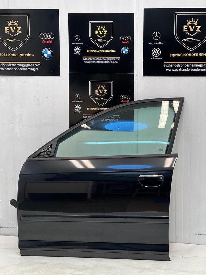 Audi A3 Sportback portier 4-deurs links voor deur bj.2011, Auto-onderdelen, Carrosserie en Plaatwerk, Gebruikt, Audi, Voor, Links