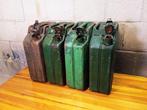Jerrycan (4) - Vintage militaire canister - Staal