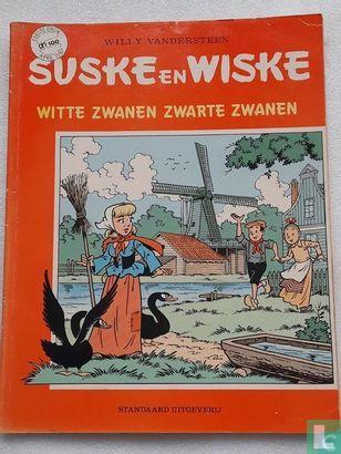 Suske en Wiske - Witte zwanen zwarte zwanen - 1987, Boeken, Stripboeken, Zo goed als nieuw, Eén stripboek, Verzenden