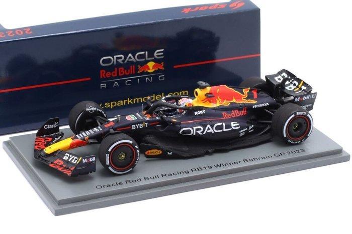 Spark 1:43 - Modelauto - Oracle Red Bull Racing RB19 -, Hobby en Vrije tijd, Modelauto's | 1:5 tot 1:12