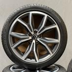 VW T-Cross Taigo 18” Velgen Köln Origineel + Nieuwe pirelli, Auto-onderdelen, Banden en Velgen, 18 inch, 215 mm, Banden en Velgen