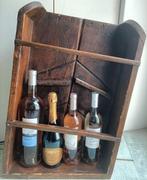 Bar - Hout - Oude houten wijnkast