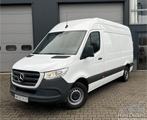 Zakelijke Lease |  Mercedes-Benz Sprinter 317 L2H2 MBUX DAB, Automaat, Stof, Gebruikt, Zwart