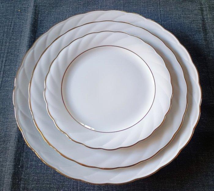 Winterling Bavaria - Tafelservies (19) - Roslau - 24 kt goud, Antiek en Kunst, Antiek | Meubels | Tafels