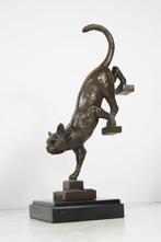 sculptuur, Descending Cat - 29 cm - Gepatineerd brons, Antiek en Kunst