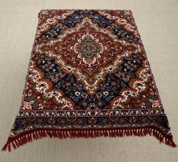 Tafelkleed Smyrna Panama 8 (99 euro karpetten, Vloerkleden), Antiek en Kunst, Antiek | Kleden en Textiel, Ophalen of Verzenden