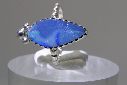 Opaal Ring - Hoogte: 25 mm - Breedte: 21 mm- 3.61 g - (1), Verzamelen, Mineralen en Fossielen