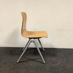 Tweedehands pagholz schoolstoel, stapelstoel, zithoogte 44, Huis en Inrichting, Stoelen, Ophalen of Verzenden, Gebruikt, Hout