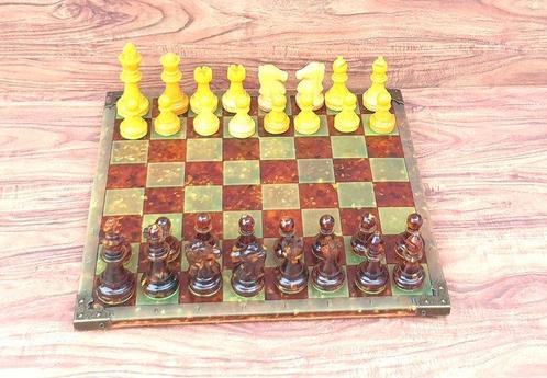 Schaakspel - Chess set - Baltic amber, resin, Amber Silver, Antiek en Kunst, Curiosa en Brocante