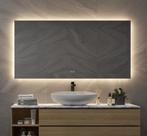 Design badkamer spiegel met fraaie verlichting en verwarming