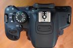 Canon EOS 700D + EF-0S 15-85 IS USM Digitale camera, Nieuw