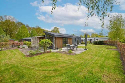 Flevoland: Resort Zuiderzee nr 215 te koop, Huizen en Kamers, Recreatiewoningen te koop, Chalet, Flevoland