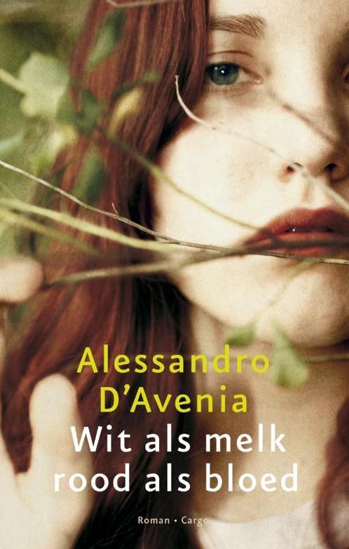 Wit als melk, rood als bloed 9789023458302, Boeken, Romans, Gelezen, Verzenden