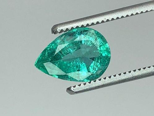 Groen Smaragd - 2.72 ct - International Gemological, Sieraden, Tassen en Uiterlijk, Edelstenen