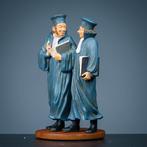 Figuur - Twee advocaten beeld - Polystone, Antiek en Kunst, Curiosa en Brocante