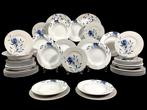 Pagnossin - Tafelservies voor 12 (41) - Porselein, Antiek en Kunst