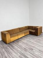 Le Coquelicot - Beppe Vida alias Mister Luna - Sofa -