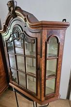 Kast - Eik, Wortelnotenhout - Vitrine kast walnoot