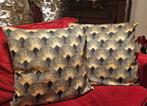 Exclusief set van twee Art Deco goud kussens - 60x60cm -, Antiek en Kunst