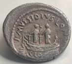 Romeinse Republiek. L. Mussidius Longus, 42 BC. Denarius