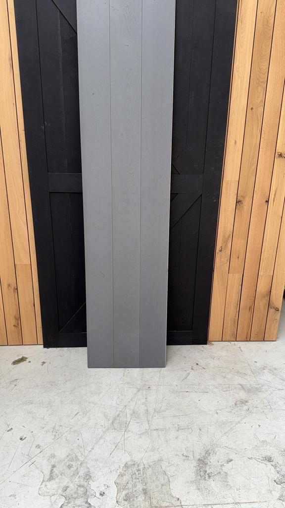 Nu of nooit!: Eiken multiplank grijs gelakt, Huis en Inrichting, Overige Huis en Inrichting, Nieuw