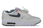 Nike Air Max 1 By You Cream • 42.5, Kleding | Heren, Schoenen, Ophalen of Verzenden, Nieuw, Nike, Sneakers of Gympen