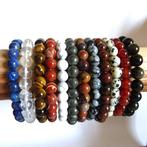 Uitzonderlijke collectie armbanden van lapis lazuli, agaat,