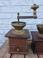 Koffiemolen (2) - Hout, Metaal, Antiek en Kunst, Antiek | Keukenbenodigdheden