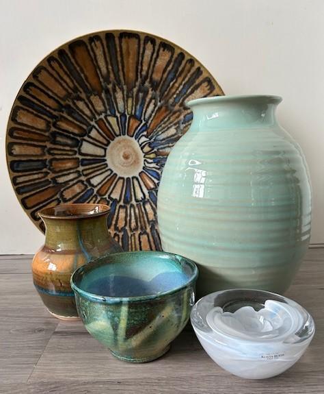 VORMFOCUS.nl - keramiek, glas en vintage design 1920-1980, Antiek en Kunst, Antiek | Keramiek en Aardewerk, Ophalen of Verzenden