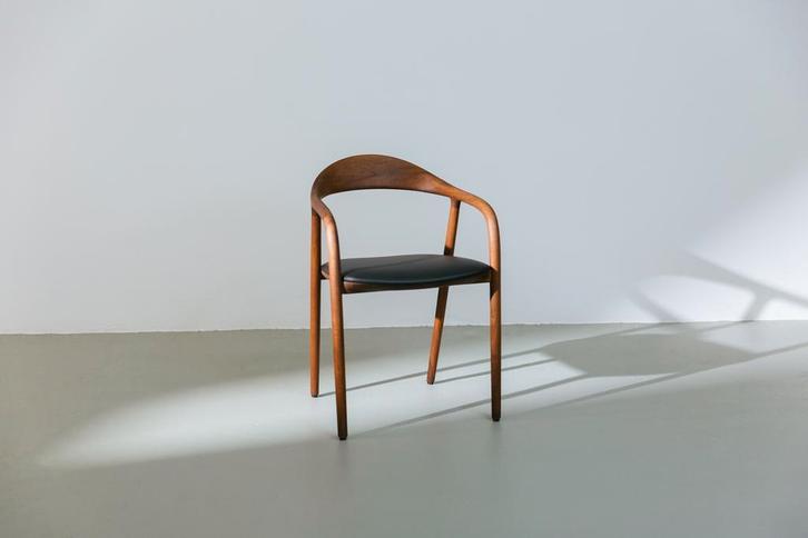 Artisan Neva stoelen, Grote voorraad, voor kerst in huis!, Huis en Inrichting, Stoelen, Vijf, Zes of meer stoelen, Bruin, Nieuw