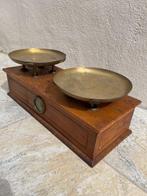 Balans of weegschaal - Hout, Messing