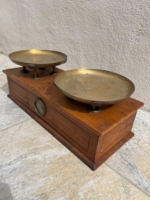 Balans of weegschaal - Hout, Messing, Antiek en Kunst, Curiosa en Brocante
