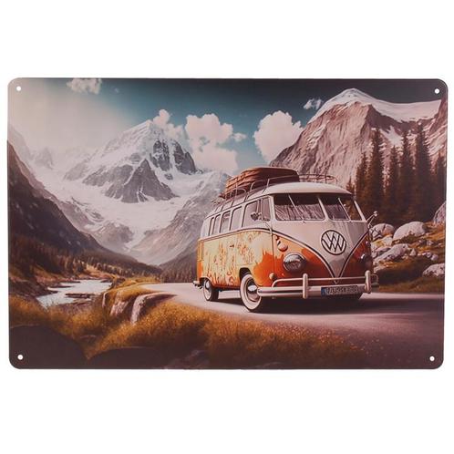 Metalen Plaatje - Retro Camper Oranje op Bergweg - 20x30cm N, Huis en Inrichting, Woonaccessoires | Tekstborden en Spreuken, Nieuw