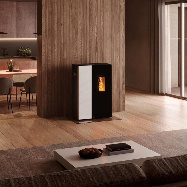 Rika Sono RAO speksteen showmodel, Huis en Inrichting, Kachels, Pelletkachel, Overige brandstoffen, Zo goed als nieuw, Vrijstaand