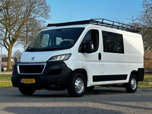 Peugeot Boxer 330 2.0 BlueHDI L2H1 Premium DubbelCabine, Air, Auto's, Bestelauto's, Dealer onderhouden, Lease, Zwart, Handgeschakeld