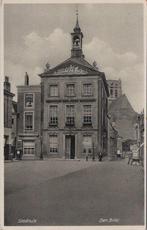 DEN BRIEL - Stadhuis, Verzenden, Gelopen