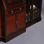 Een bijna 3 m lange lage boekenkast met secretaire 1910  Map, Ophalen of Verzenden