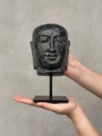Beeld, NO RESERVE PRICE - Stunning Javanese Budha Head on a, Antiek en Kunst