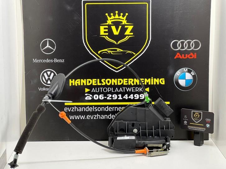 Ford Ecosport deurslot mechaniek rechts achter 2015 40924148, Auto-onderdelen, Carrosserie en Plaatwerk, Gebruikt, Ford, Achter