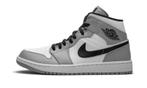 Jordan 1 Mid Light Smoke Grey, Nieuw