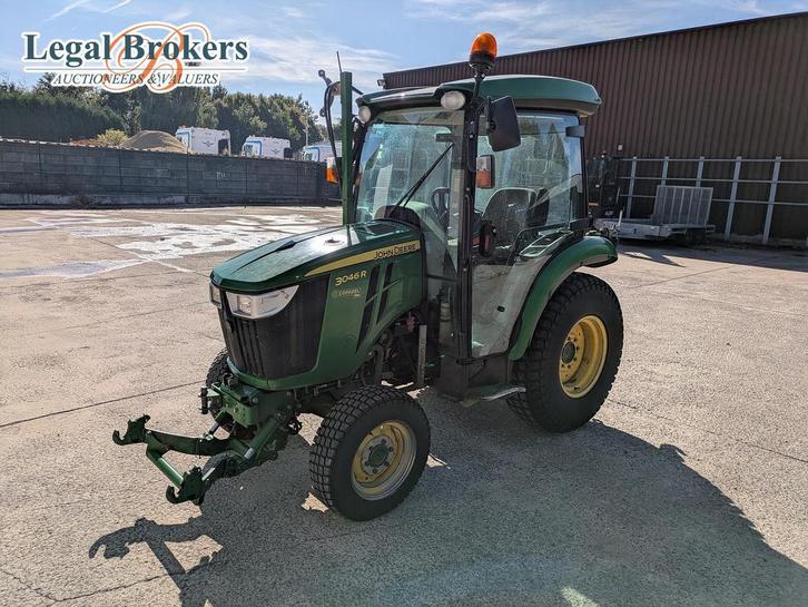 John Deere 3046R - Tractor, Zakelijke goederen, Agrarisch | Tractoren, Ophalen of Verzenden