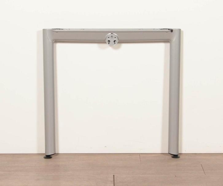 Ahrend 500 N-poot, aluminium, vaste hoogte, 76 cm breed, Zakelijke goederen, Kantoor en Winkelinrichting | Kantoormeubilair en Inrichting