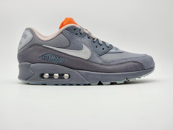 Nike Air Max 90 x The Basement | Glasgow | 44, Kleding | Heren, Schoenen, Overige kleuren, Nieuw, Sneakers of Gympen, Ophalen of Verzenden