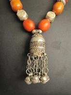 Hars, Metaal, Zilver - Ketting met hanger - Yémen, Antiek en Kunst